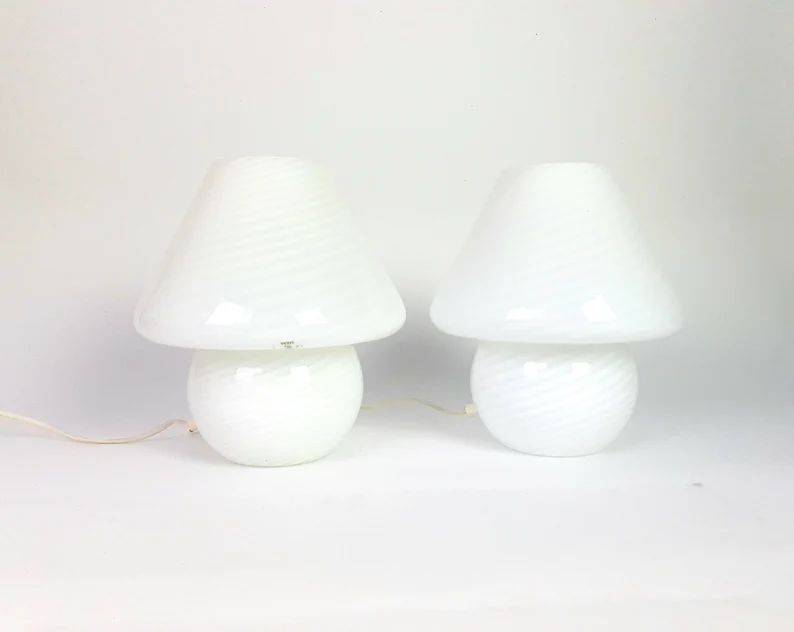 Set von 2 VETRI MURANO - Hand geblasen Wirbel weiß Kunst Glas "Pilz" Tischlampen, 1970er Jahre | Etsy (DE)