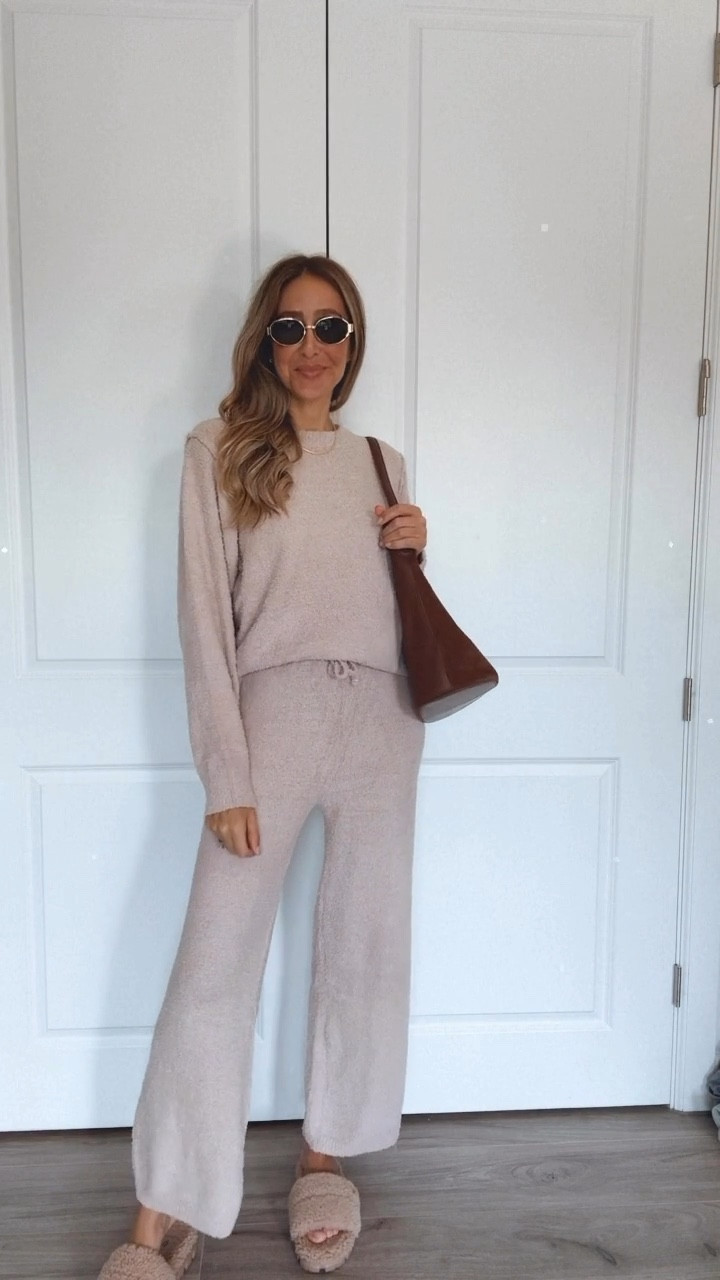 Amazon cozy set that I love! Super comfortable and stylish. Fits true to size and I’m wearing a size small 




#LTKootd #LTKOver40 #LTKSeasonal