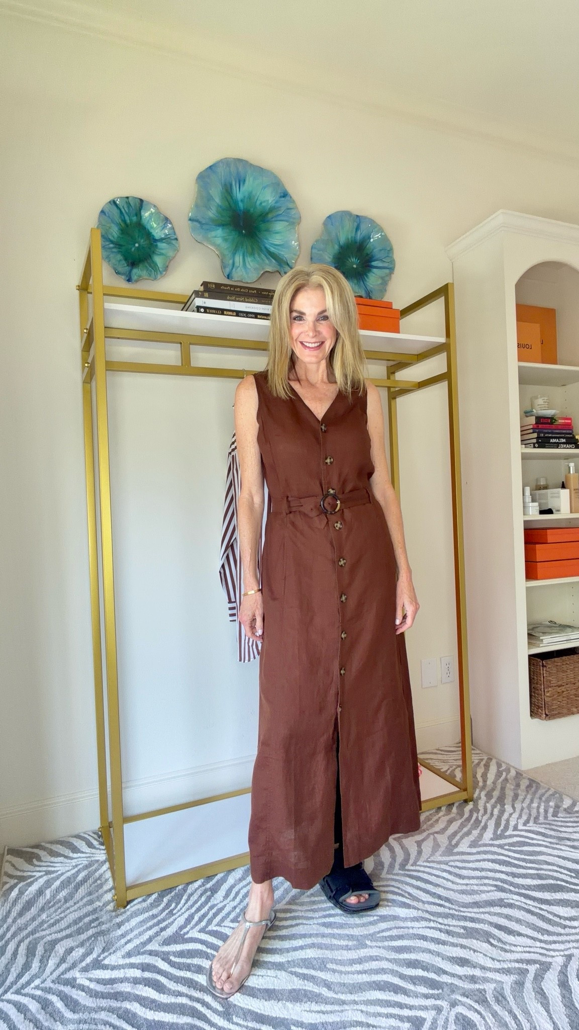 Gorgeous linen maxi dress for summer! Size 4

#LTKSeasonal #LTKOver40 #LTKootd
