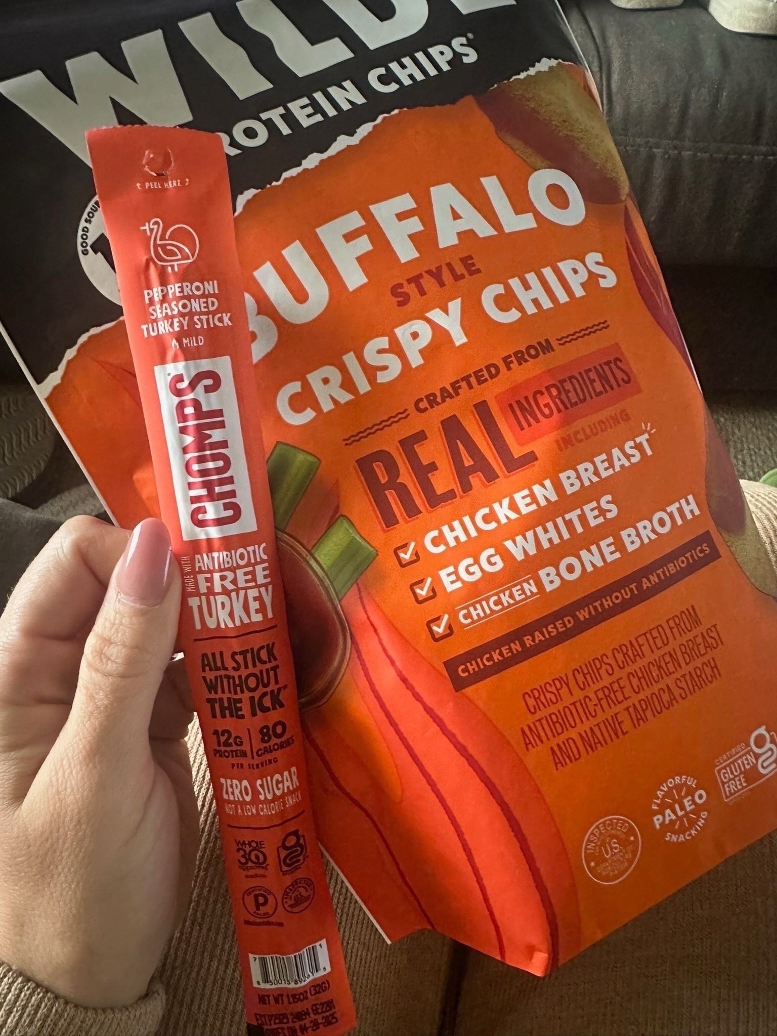 These are some of my favorite high protein snacks lately! I take them with me everywhere, they’re so good!! 🙌😋

Busy mom snacks, high protein snacks, chomps jerky, buffalo crispy chips, snacks on the go, high protein, TheSavannahK



#LTKmomlife #LTKTravel #LTKHome