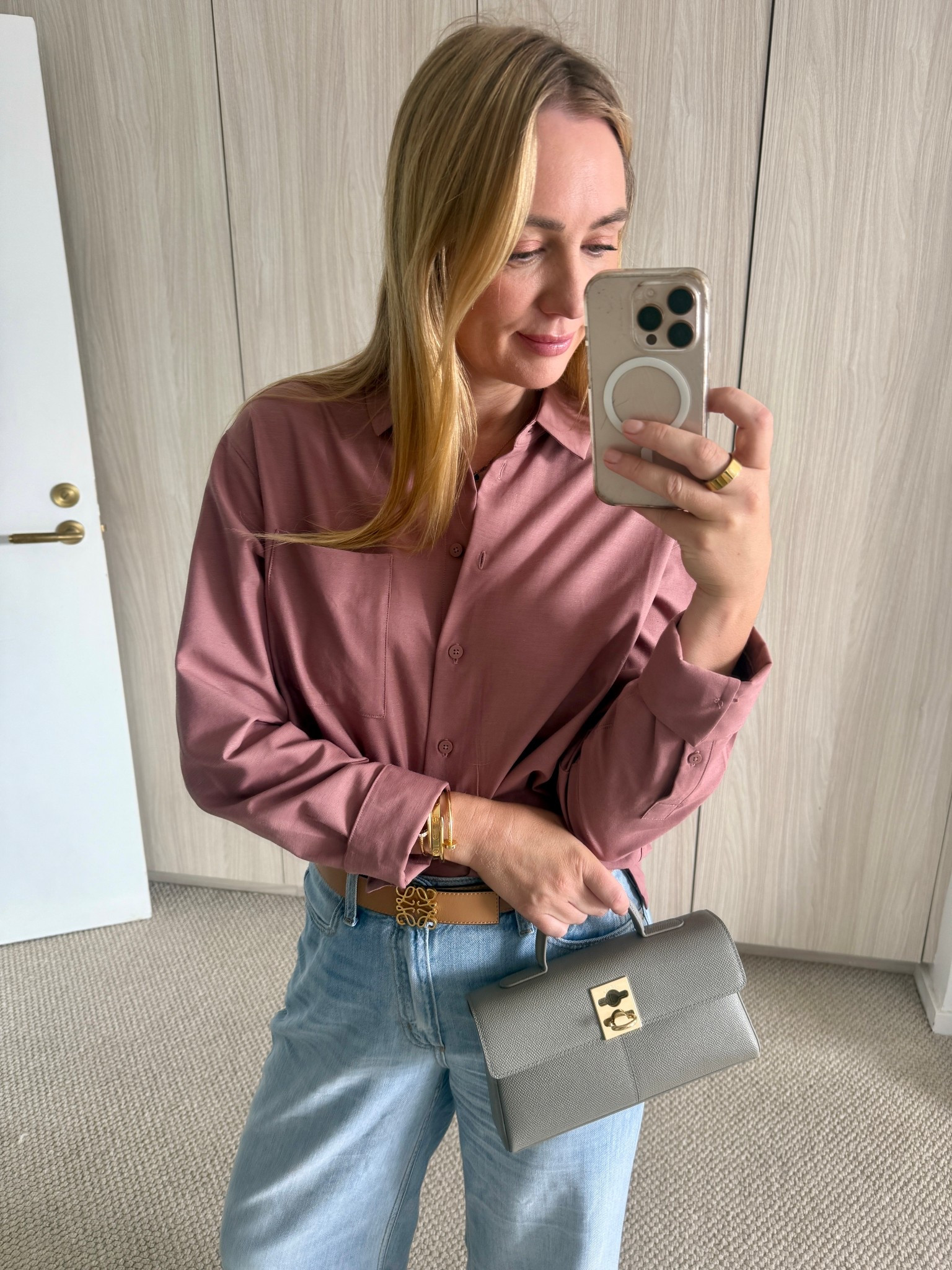 Jag lululemon cafune and Loewe 

#LTKstyletip #LTKover50style #LTKworkwear