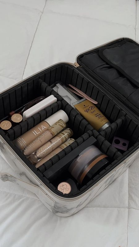 Travel makeup bag, makeup bag, travel essentials

#LTKunder50 #LTKbeauty #LTKtravel