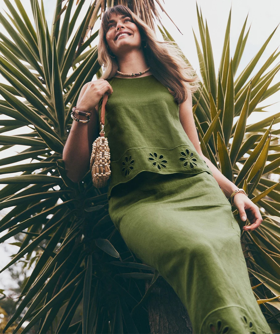 Linen Embroidered Hem Shell Top | Sussan