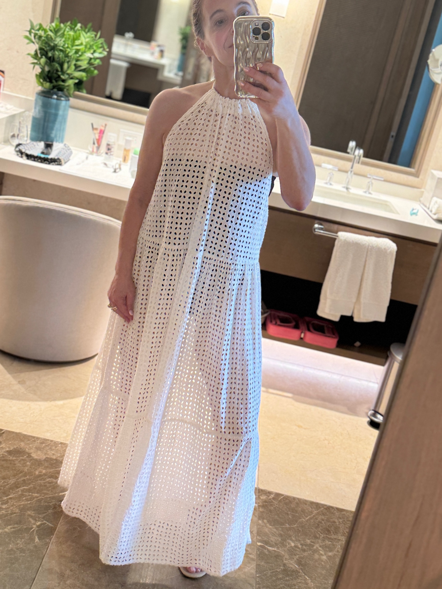 Favorite beach coverups 🖤



#LTKstyletip #LTKswim #LTKover40