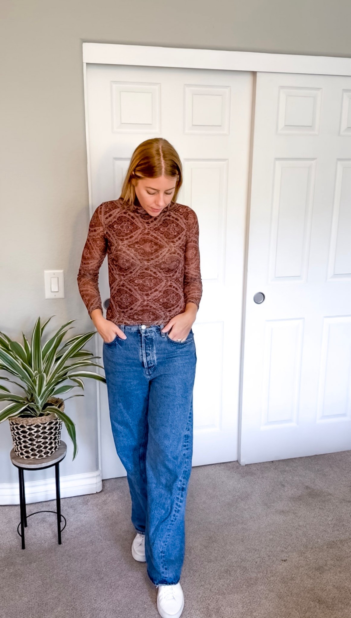 Easy fall outfit that takes me from school pickup to lunch with the girls. 

#falloutfit #momstyle #fallstyle #momfashion #winterstyle #fyp #foryou 

#LTKdayinmylife #LTKSeasonal #LTKmomlife