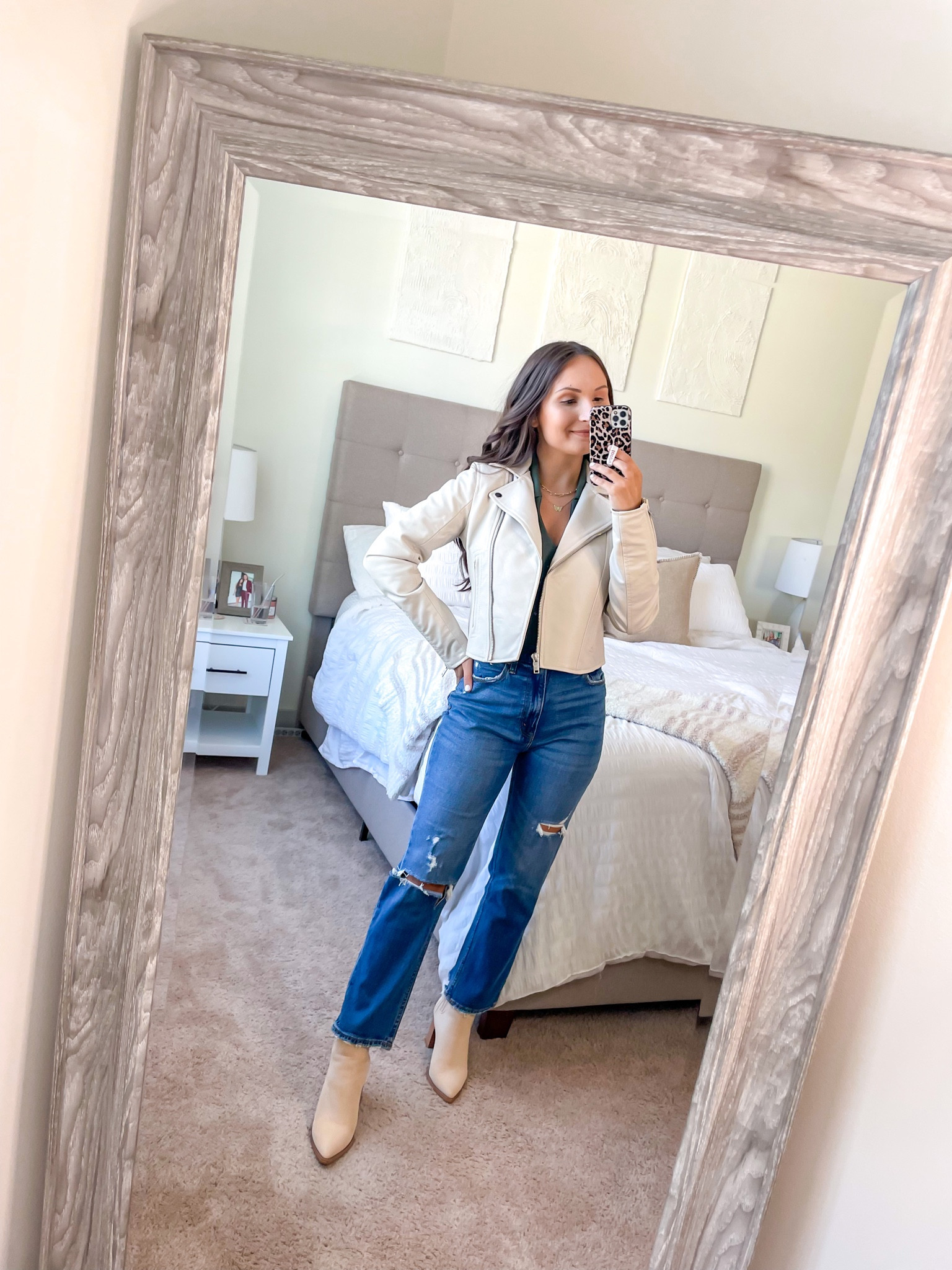 Moto Jacket - true to size (XS)
Jeans - true to size (XS regular)
Boots - size up
—
Fall outfits, petite jeans, Abercrombie jeans

#LTKstyletip #LTKunder50 #LTKunder100