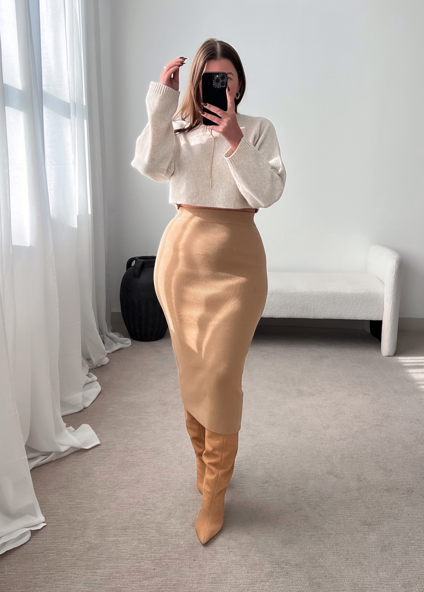 Midi skirt runs TTS

@nordstrom 

#LTKworkwear #LTKfindsunder100 #LTKshoecrush