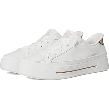 Skechers Women's Hands Free Slip-ins Bobs - Social | Amazon (US)