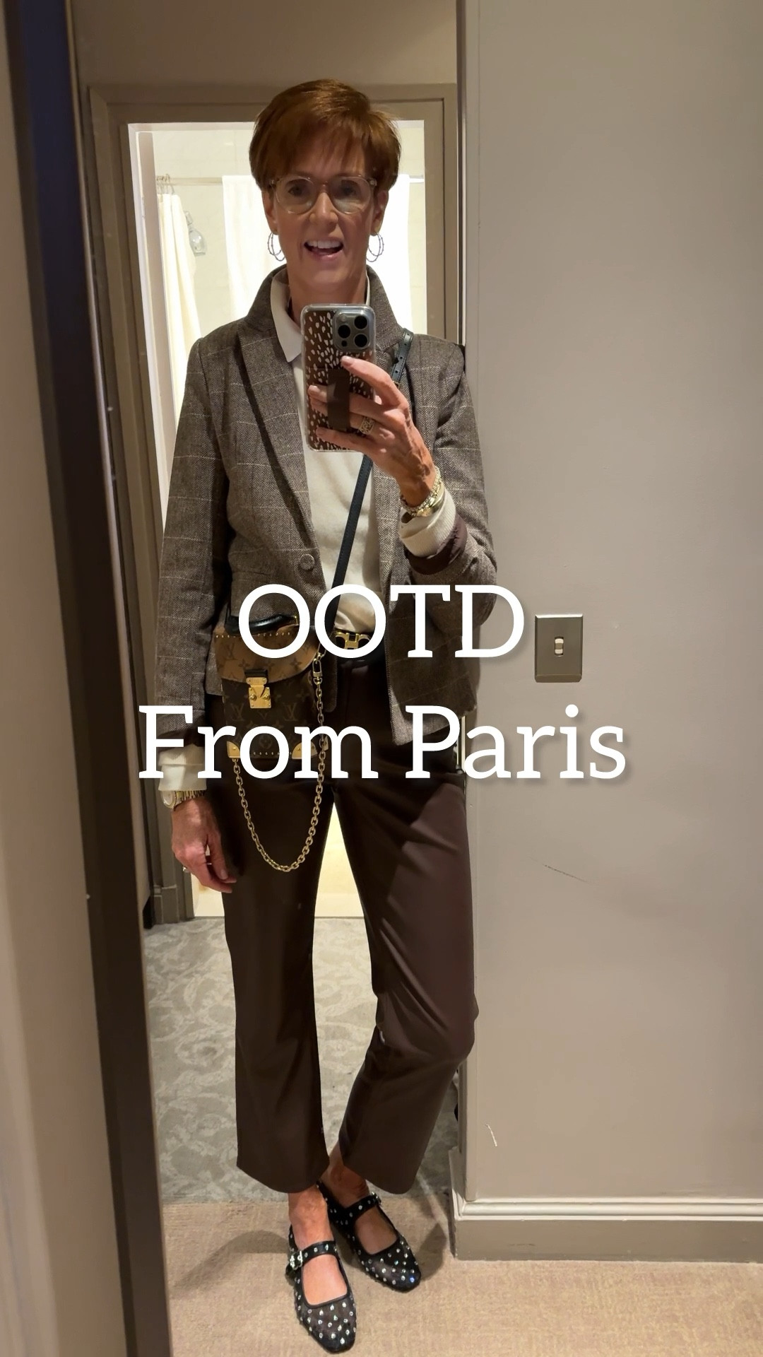 OOTD from Paris
More neutrals paired with faux leather pants. Cream cashmere crewneck, cream satin shirt, plaid blazer.

#LTKFindsUnder100 #LTKStyleTip #LTKOver40