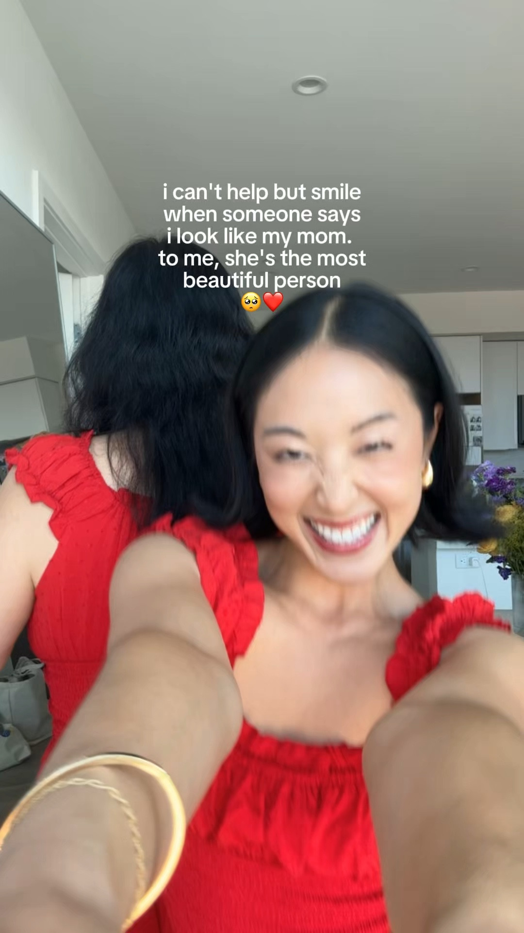 matching petite red dresses with my mom. so so comfy!!! stretchy ❤️💃🏻