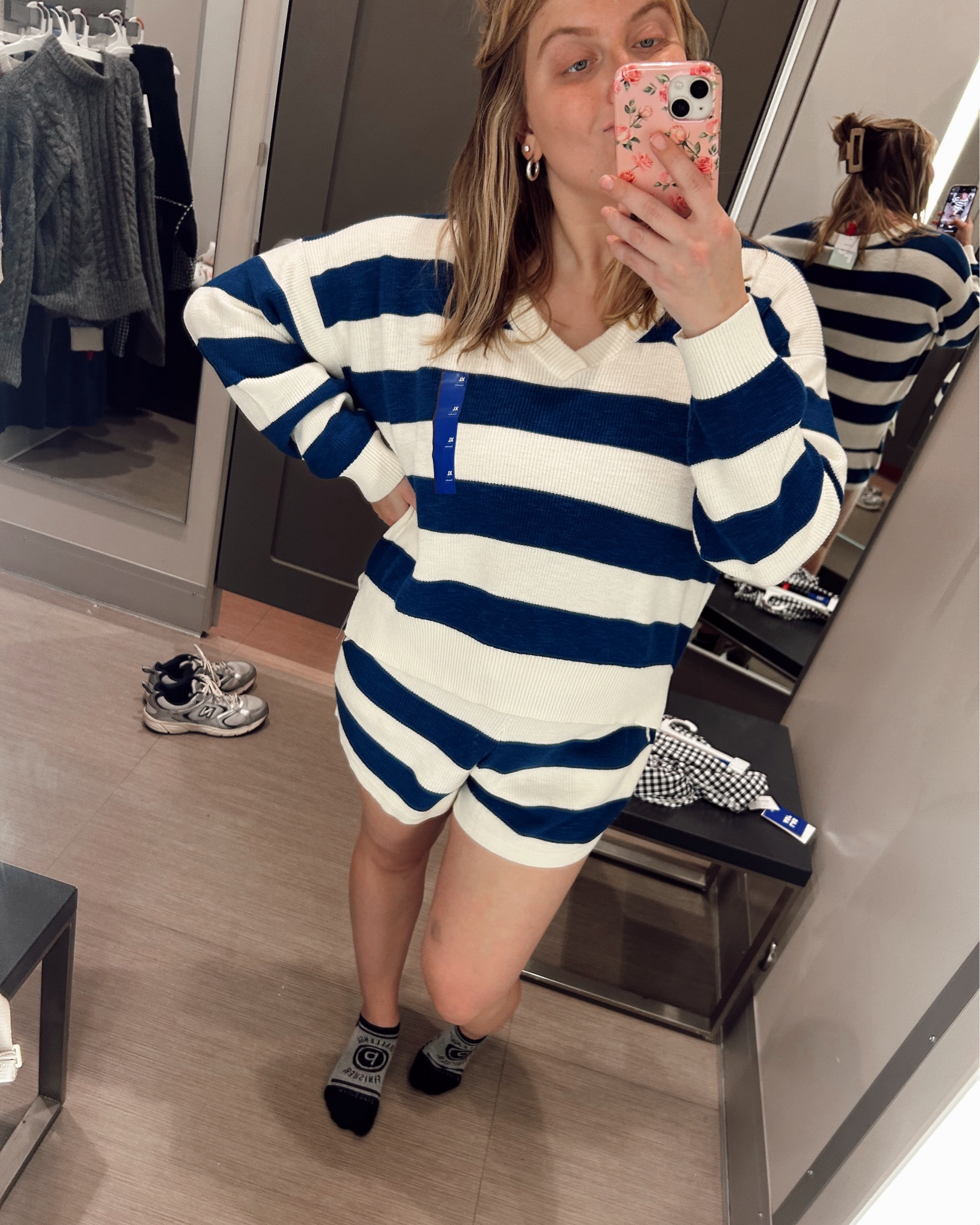 Striped oversized sweater with matching shorts — a Free People dupe I’ll be living in.
Relaxed, intentional, and easy to style from home to coffee runs.

#freepeopledupe #matchingset #oversizedknit #elevatedcasual #minimalstyle #cozycore #loungewearstyle #everydaywear #ootd #styleinspo #neutralstyle #casualchic #dupefinds

#LTKActive #LTKootd #LTKgrwm