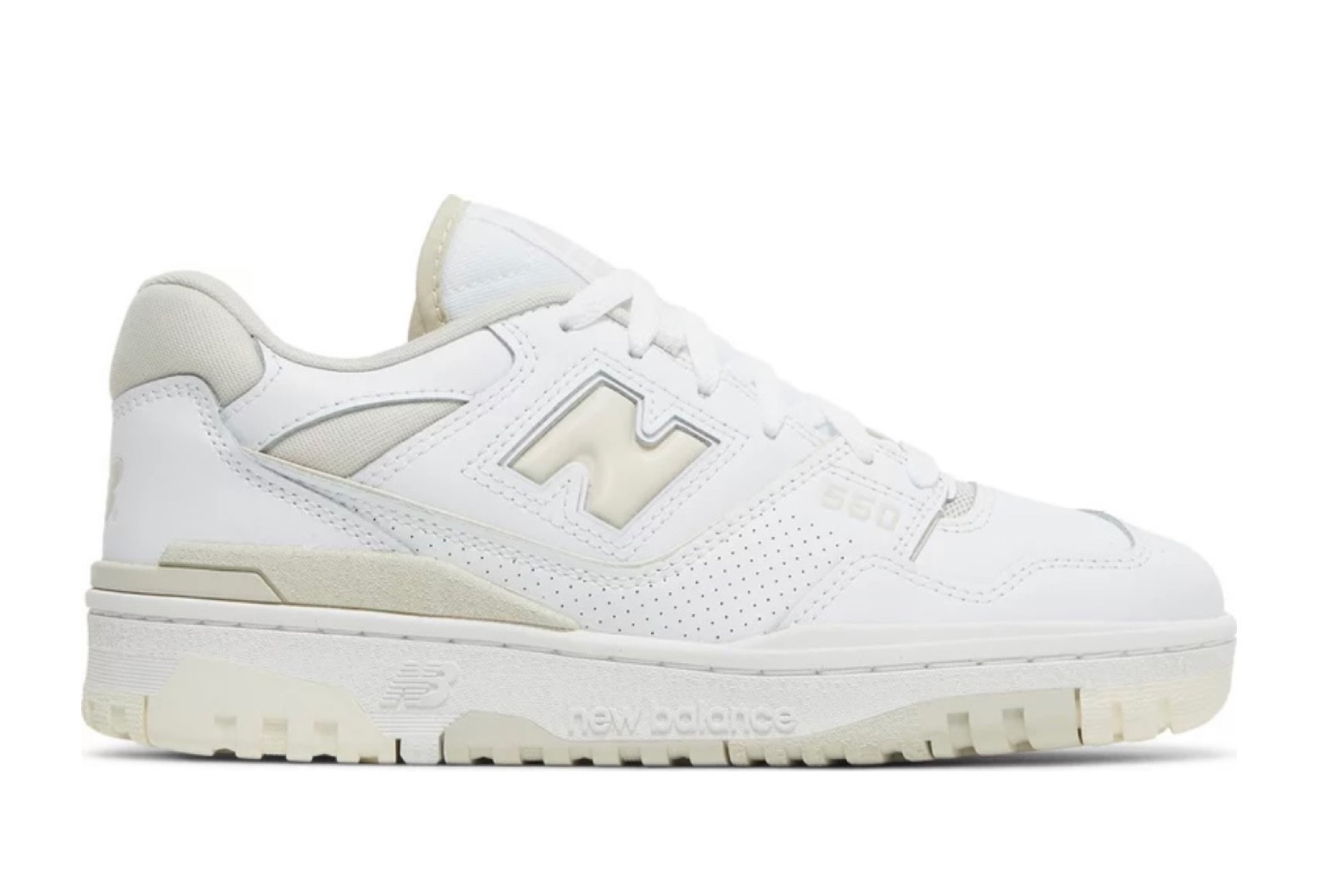 New Balance 550 - The Perfect Back-To-School/ Streeetwear Shoe!

#LTKshoecrush #LTKstyletip #LTKtravel