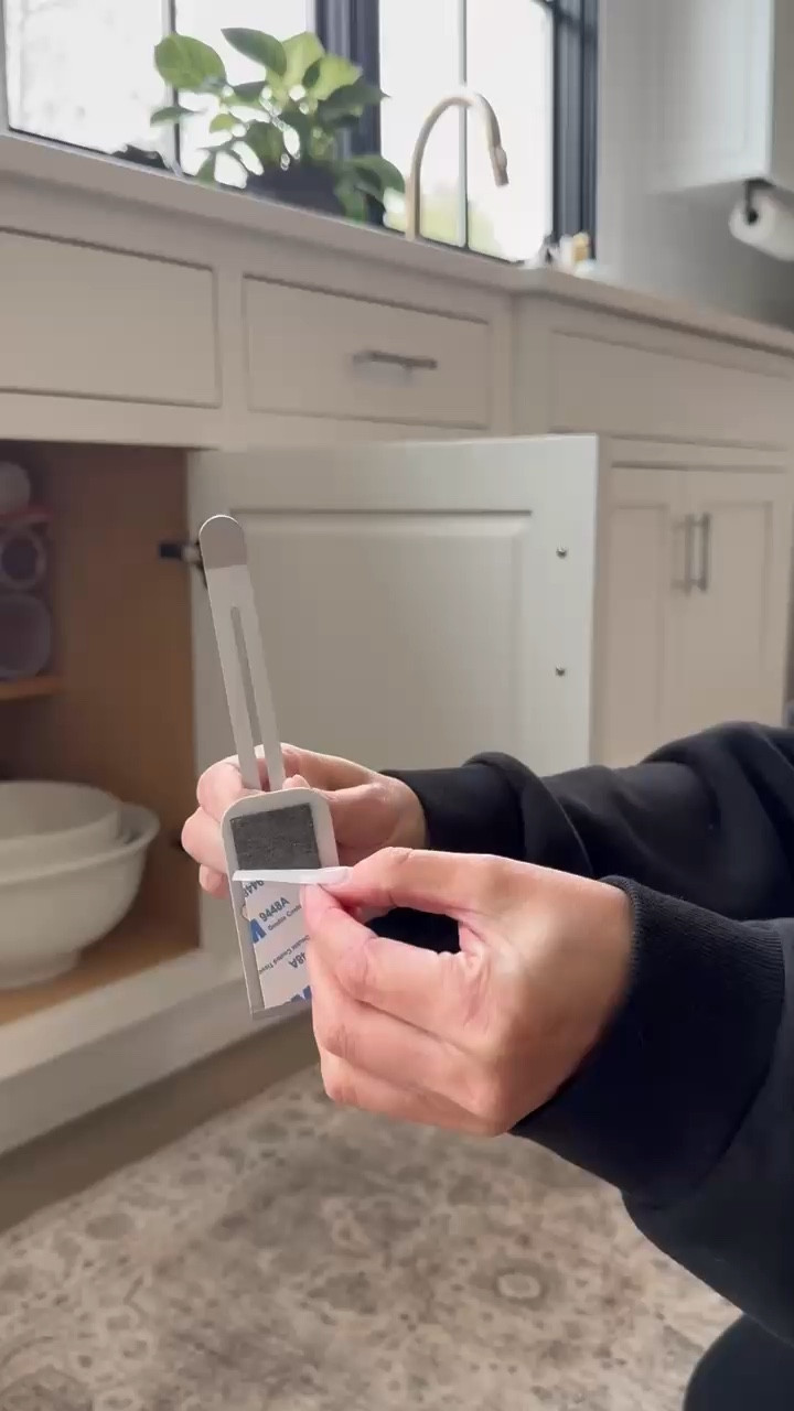 Two ways to store your kids for all your cups! 

#LTKVideo #LTKfindsunder50 #LTKhome