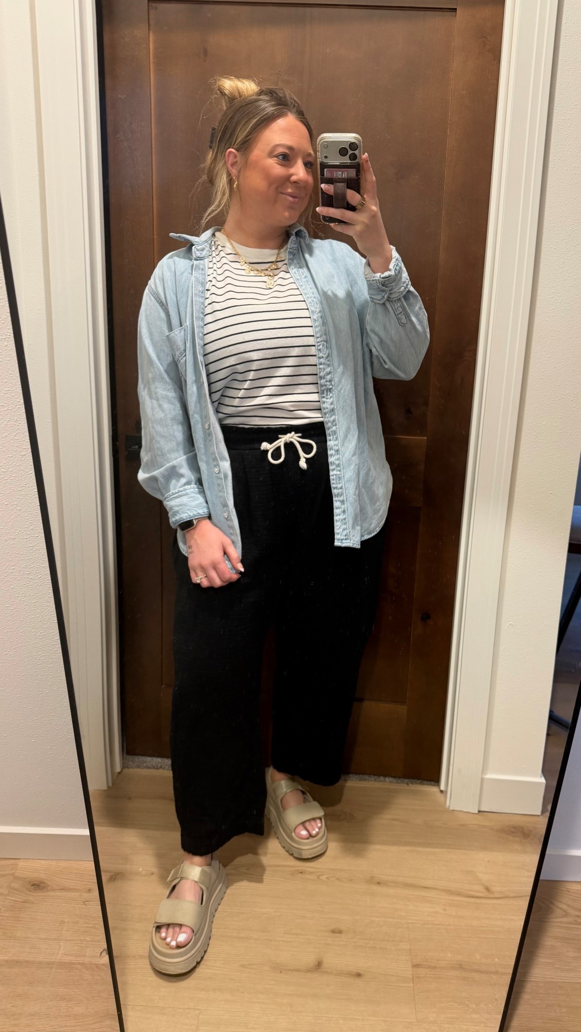 cute but comfy teacher outfitt

#LTKSeasonal #LTKmorningroutine #LTKootd