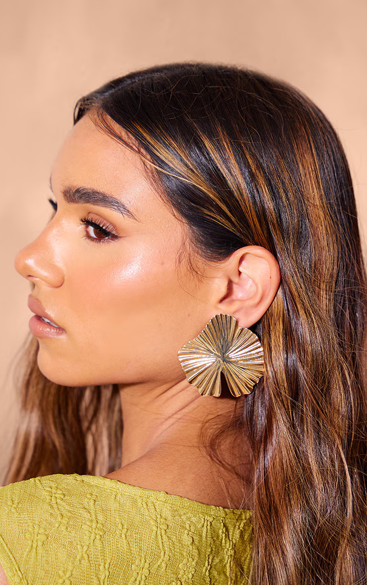 Gold Textured Large Floral Stud Earrings | PrettyLittleThing UK