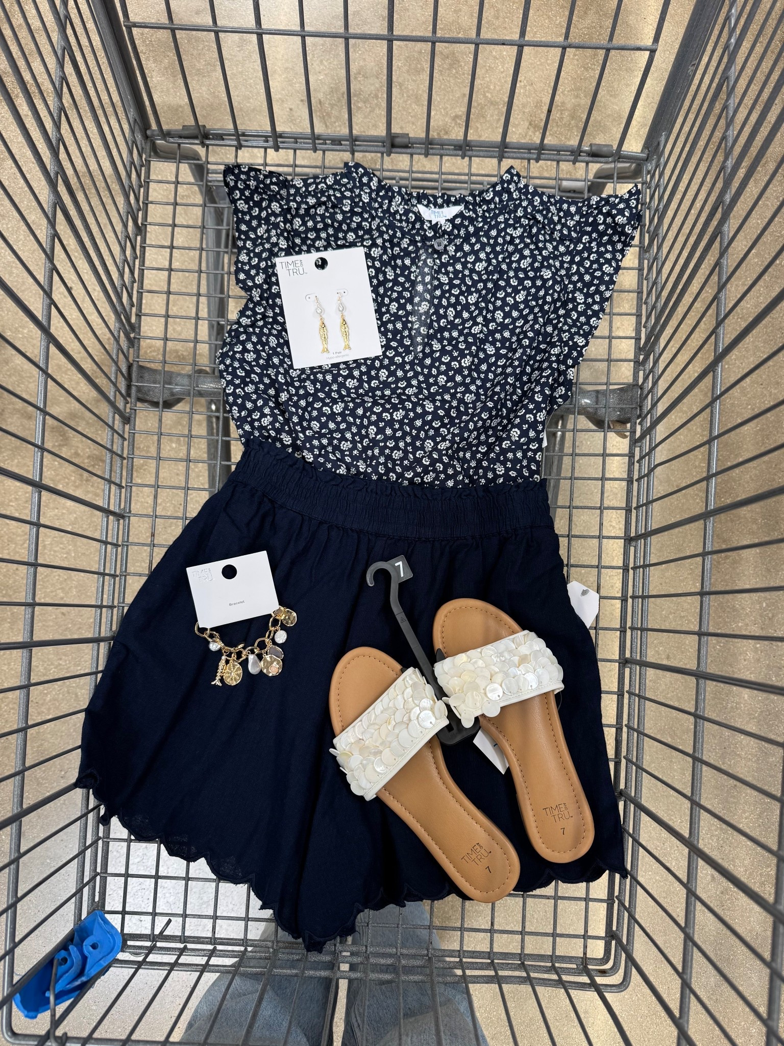 #LTKgrwm #LTKootd #LTKmomlife