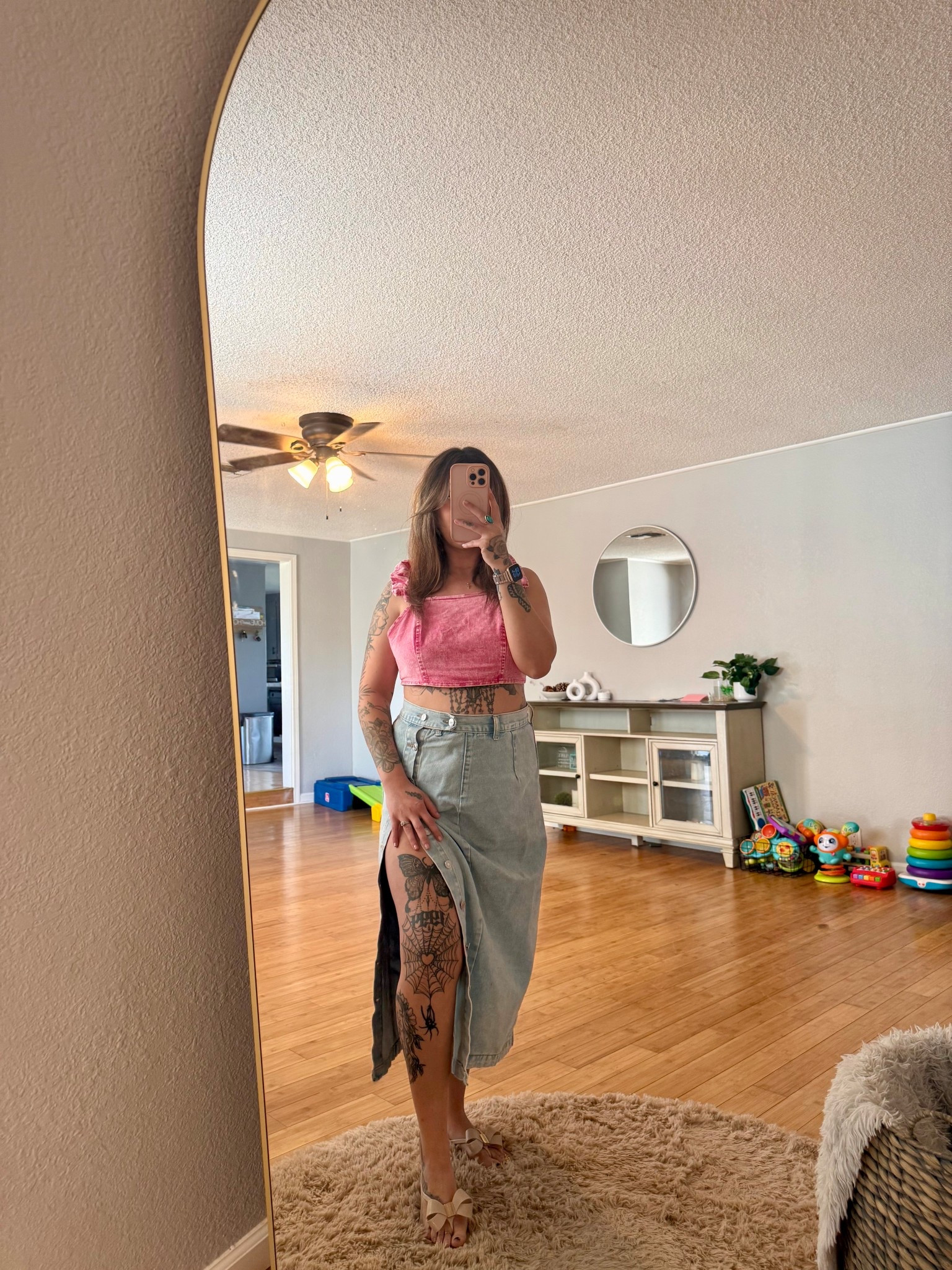 Kids birthday party today 🩷 

#LTKdayinmylife #LTKootd #LTKMidsize