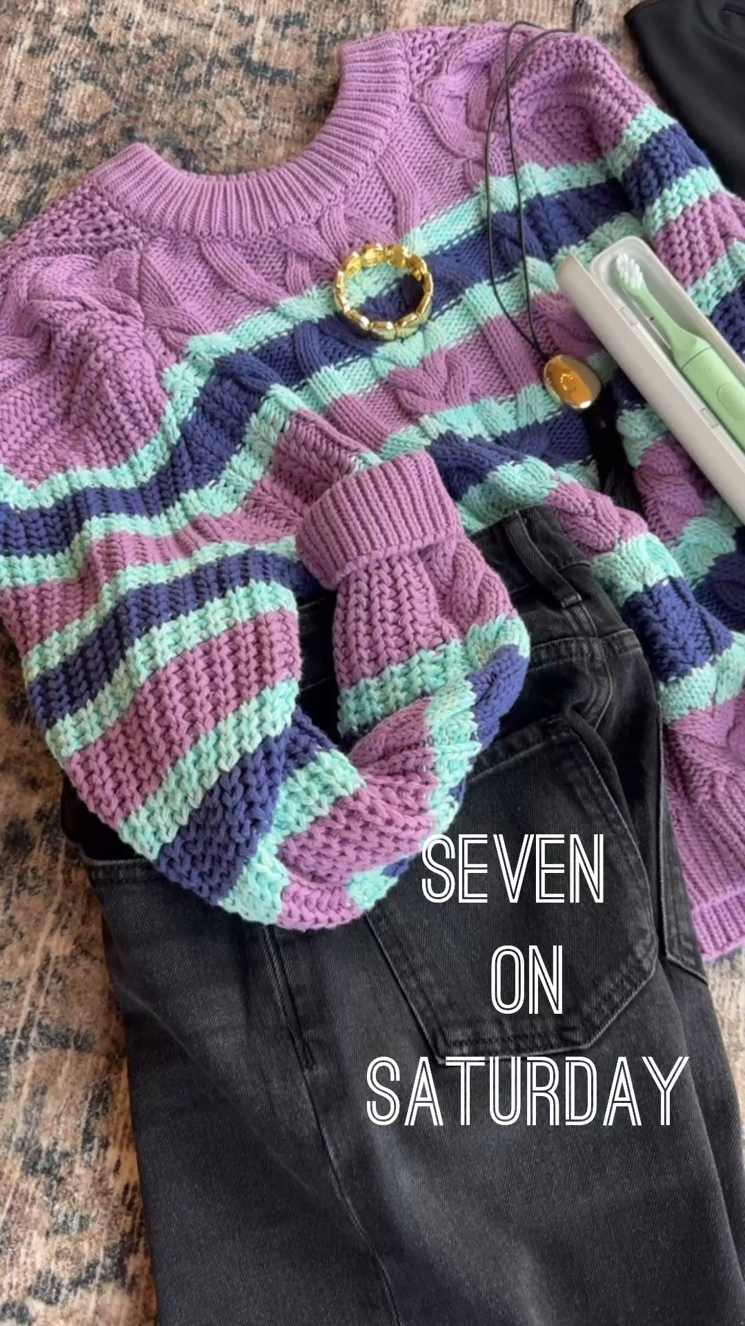 Seven on Saturday. 
What we’re loving. New finds. 7 items not to miss. 
XS sweater. 4 colors
XS tee
Jeans tts. Long - will need to cut.

#LTKSaleAlert #LTKSeasonal #LTKOver40