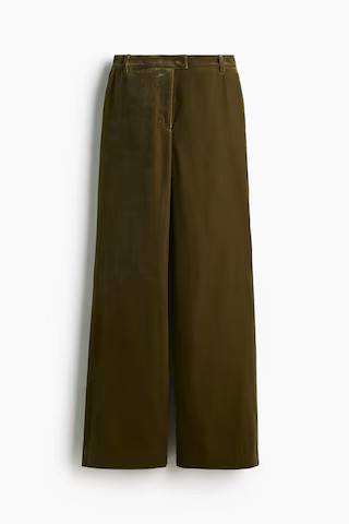 H & M - Bootcut velvet trousers - Beige | H&M (UK, MY, IN, SG, PH, TW, HK)