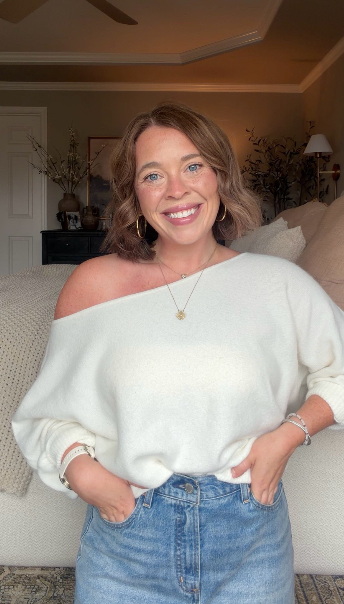 Both my skirt and off the shoulder sweater are currently on sale during Aritzia’s big summer sale!! Wearing a size 29 in the denim skirt and a size medium in the sweater.