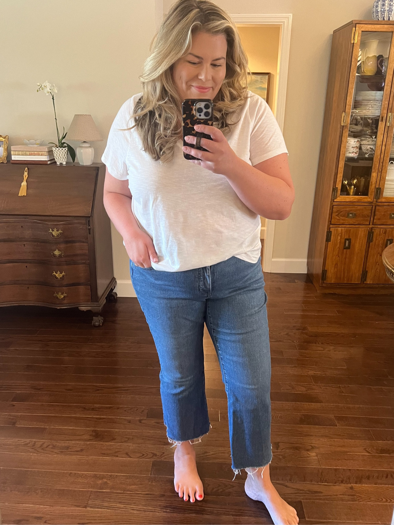 LTK Fall Sale, kick out crop jeans in plus size and standard. I'm in the 18W here, I wear the 16W in the black and also wear the 33s. 

#LTKplussize #LTKSale #LTKmidsize