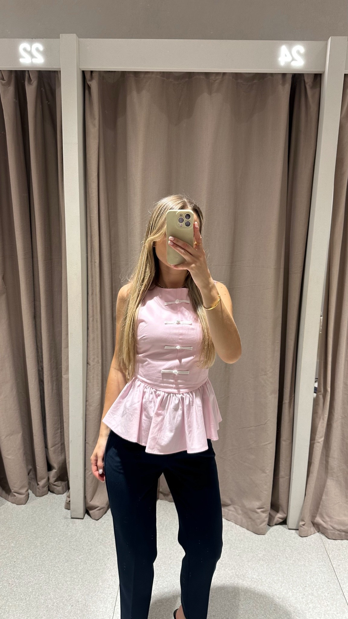 ZARA summer office outfit 🤍

Loving this combo, tailored navy trousers and a soft pink top for the perfect summer office look 🌸

#LTKsummer #LTKuk #LTKworkwear