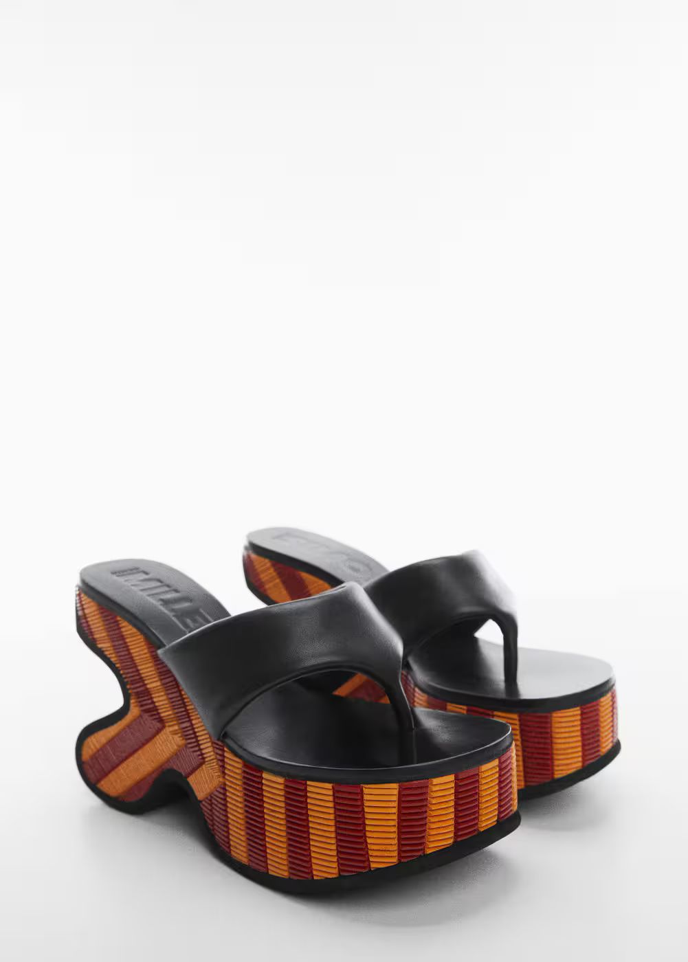 Irregular leather platform sandals | MANGO (US)