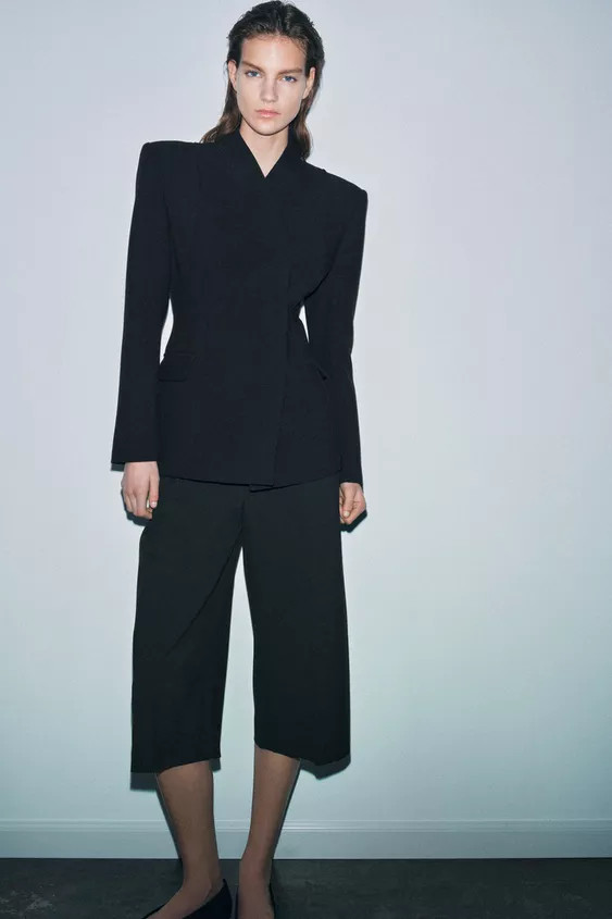 ZW COLLECTION FITTED BLAZER | Zara UK