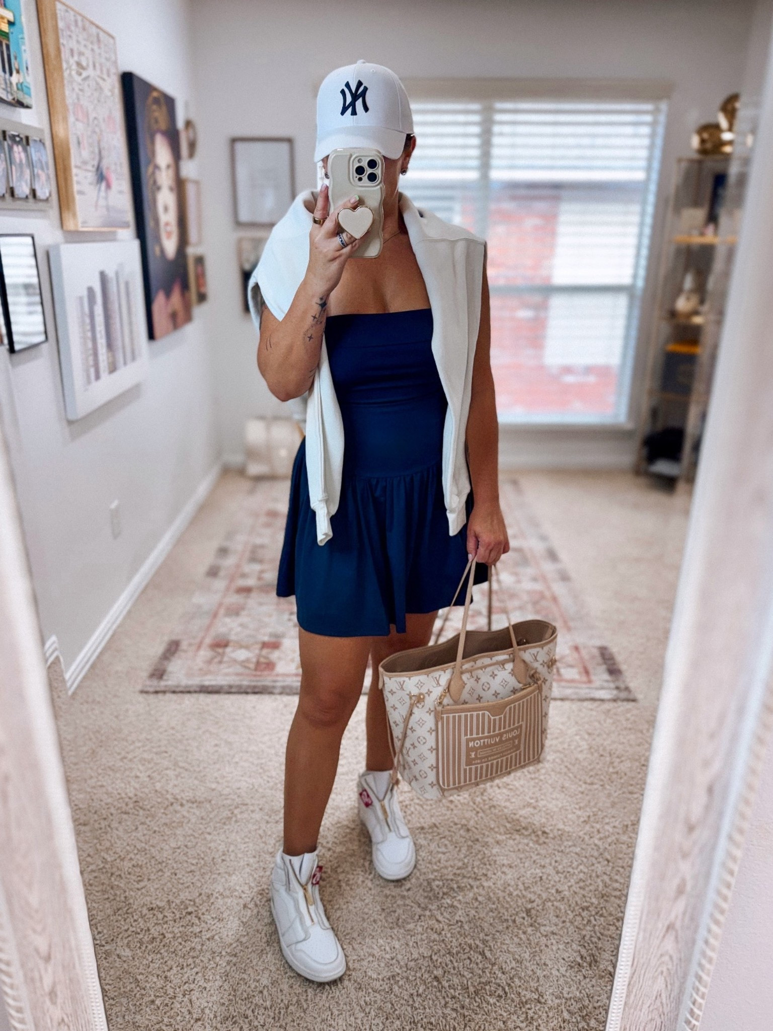 Wednesday athleisure ootd 💙🤍 

#LTKootd #LTKOver40 #LTKActive