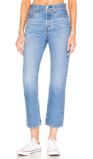 LEVI'S Wedgie Straight in Blue. - size 24 (also in 25, 26, 29, 30) | Revolve Clothing (Global)