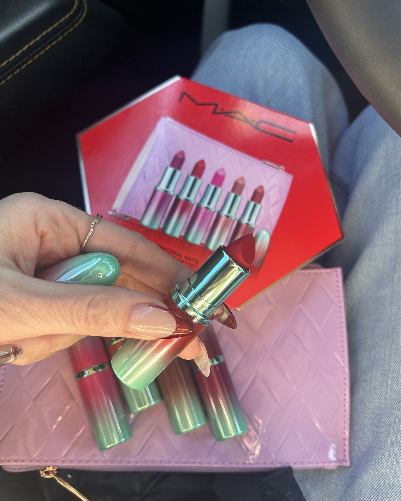 This set is on sale for $52!! It is 5 full size lipsticks with a cute pink zipper case! 

#LTKGiftGuide #LTKBeauty #LTKFindsUnder50