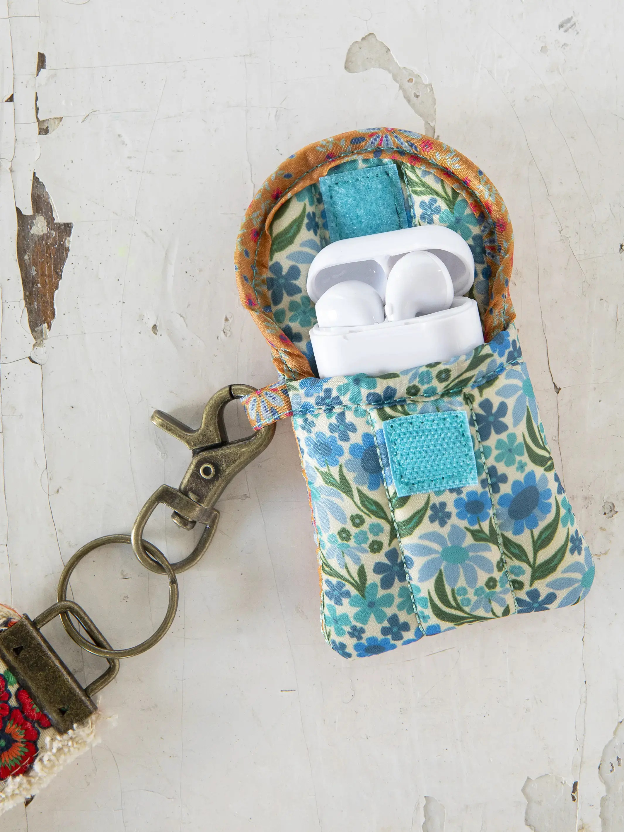 Earbud Case | Natural Life