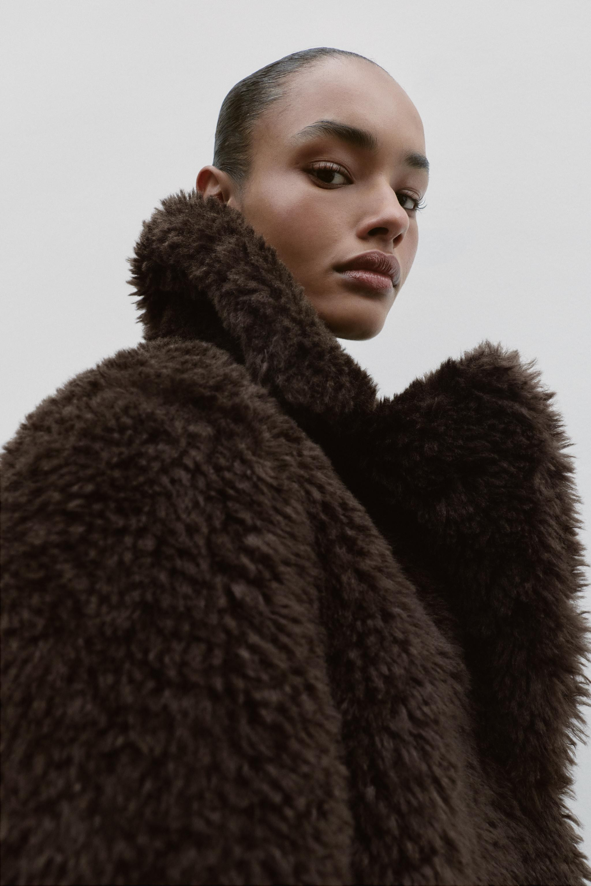 SHORT FLEECE COAT | Zara US