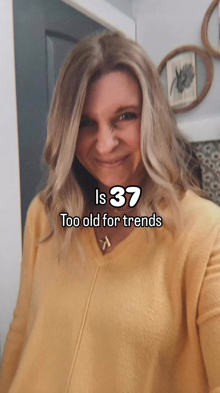 Is 37 too old to follow trends? Am I officially cringe 🤣 
•••
Another oldie but goodie pics from my closet. I found very similar links for you to recreate 

#LTKHoliday #LTKGiftGuide #LTKStyleTip