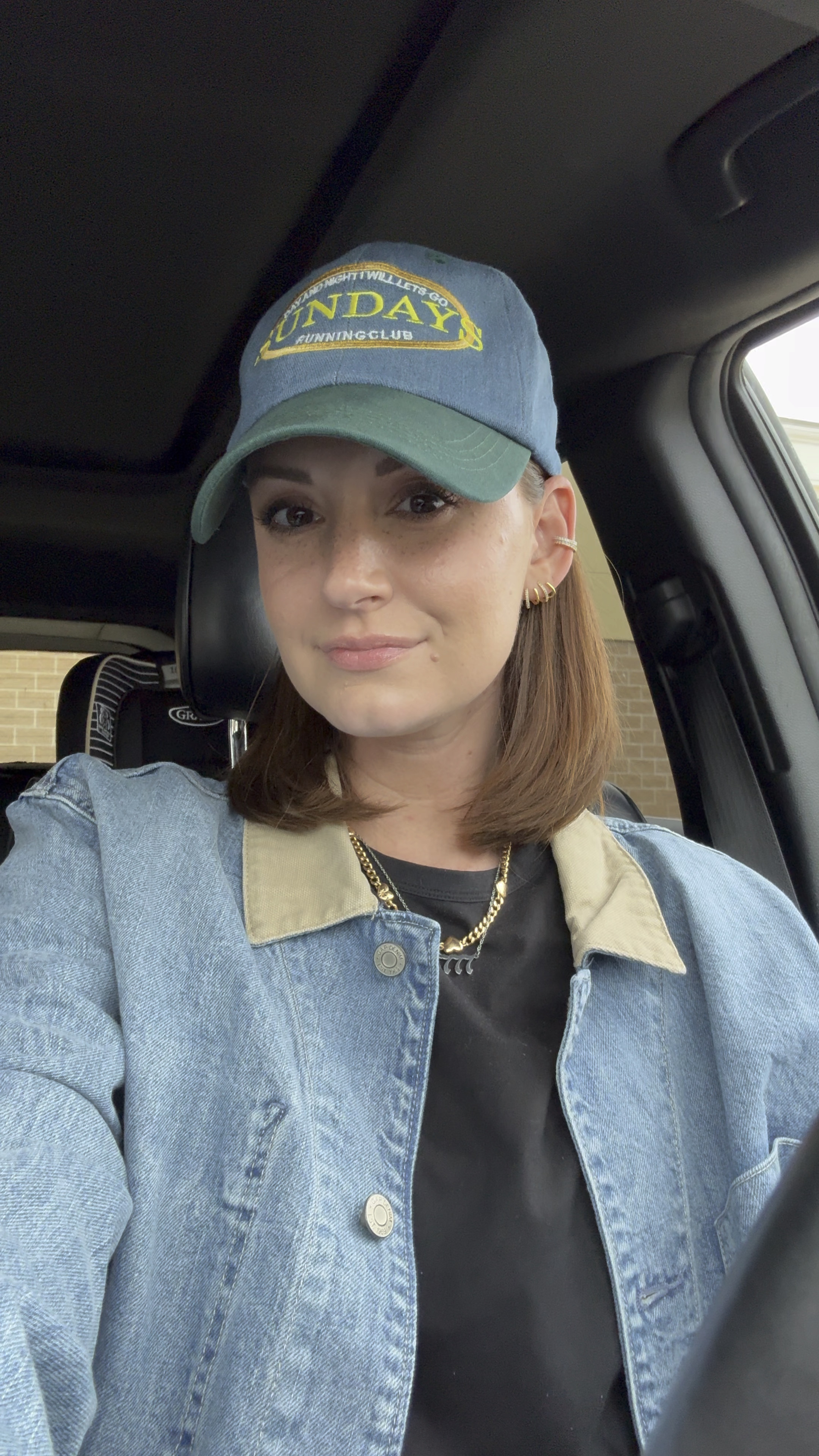 denim chore jacket for fall 🍂 wearing a men’s size large for oversized fit

#LTKSeasonal #LTKFindsUnder50 #LTKStyleTip