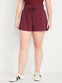 Extra High-Waisted Dynamic Fleece Shorts | Old Navy (US)