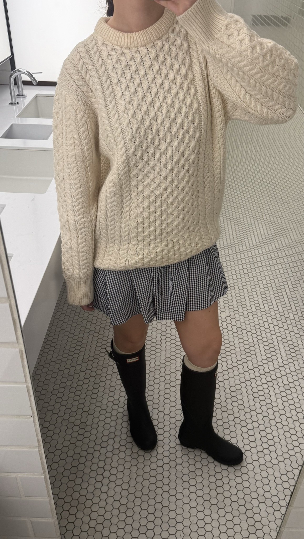 coastal outfits, city girl style, chic coffee shop looks, SoHo streetwear inspo, preppy outfits, minimalist everyday style, trendy outfits 2026, casual chic New York outfits, neutral wardrobe, capsule closet inspo, pinterest aesthetic, Pinterest outfit, outfit ideas, outfit inspo, outfit inspiration, ootd inspo, casual style, casual outfit ideas, everyday outfit, spring outfits

#LTKootd