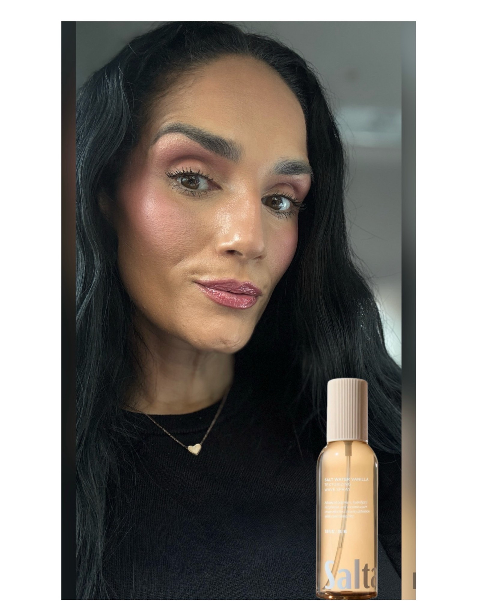 Orlando humidity is NO JOKE today 😩🌴

Ran into Target for ONE thing… and of course came out with that AND this wave spray 😂 The one time I don’t do curbside pickup…

Couldn’t even make it home before trying it — applied it right in the car on dry hair because… priorities.

You can use it on wet or dry hair which I love for those emergency frizz moments ✨

I’ll keep you posted on how it holds up — I’ll share the link once I know it actually works 😉💕

#TargetFind #OrlandoHair #WaveSpray #HairCare #BeautyFind