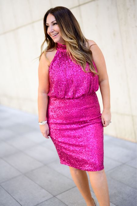 Pink sequin Eliza J dress

Fall outfit | fall fashion | curve style | midsize fashion | size large | pink sparkle dress | event dress 

#LTKcurves #LTKshoecrush #LTKstyletip