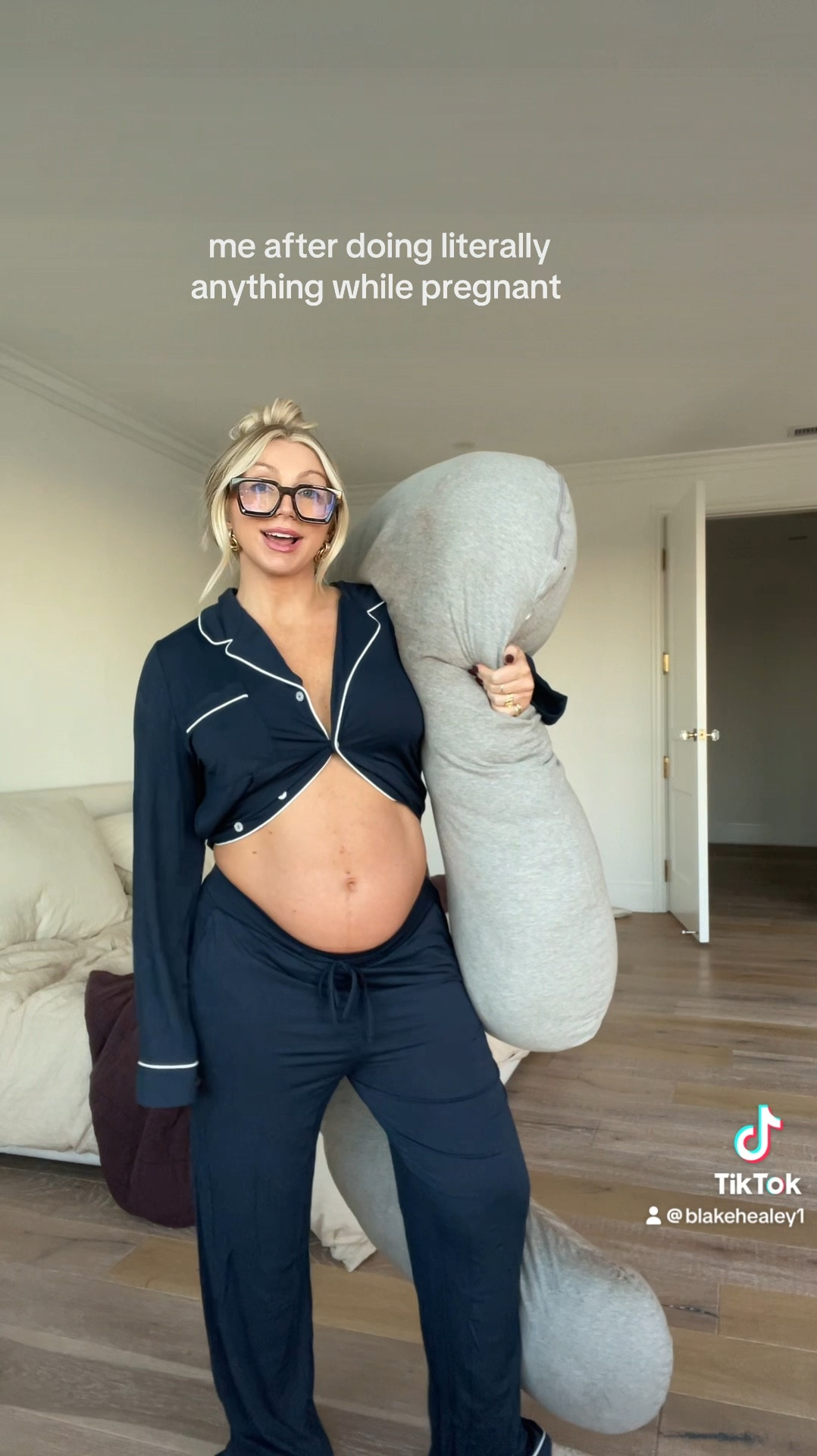 Medium pjs 
Pregnancy pilllw is life changingggg

#LTKFindsUnder100 #LTKBump #LTKCyberWeek