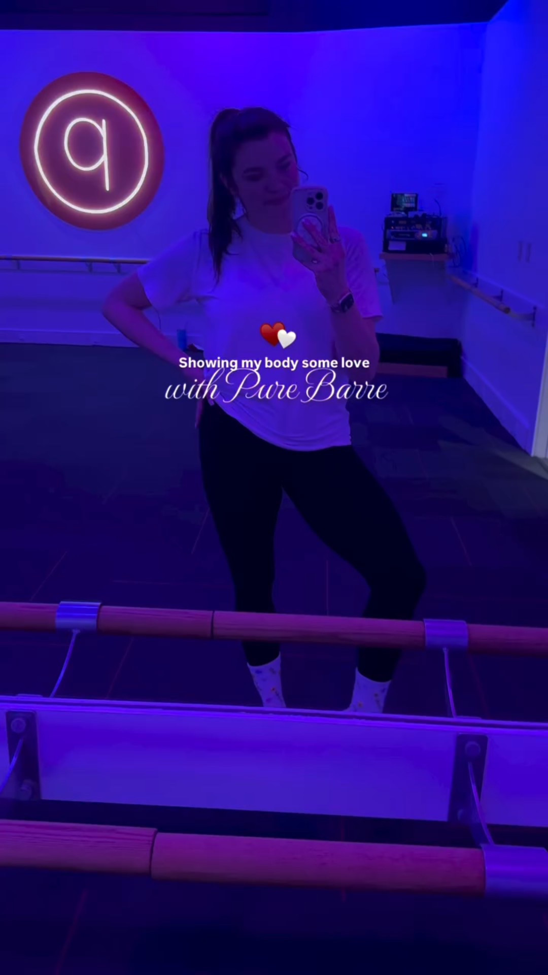 Show your body some love this month & try your first Pure Barre class free via the link in my IG bio!!♥️💪🏼 @lululemon @Vuori US 
#PureBarrePartner 

#LTKfitnessgoals #LTKActive #LTKValentine