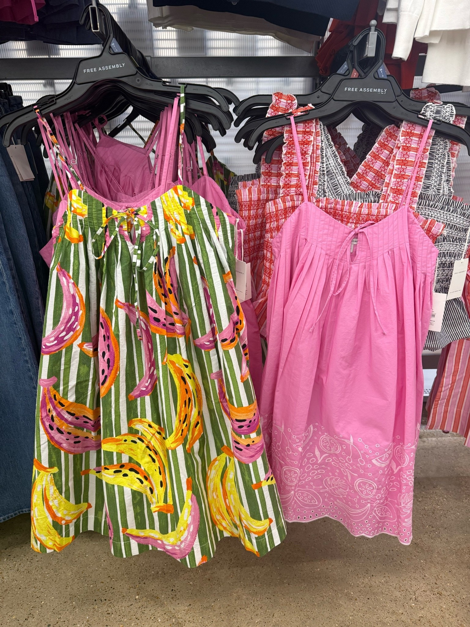 Summer time dresses are here!! Perfect vacay dresses at Walmart 🐠☀️