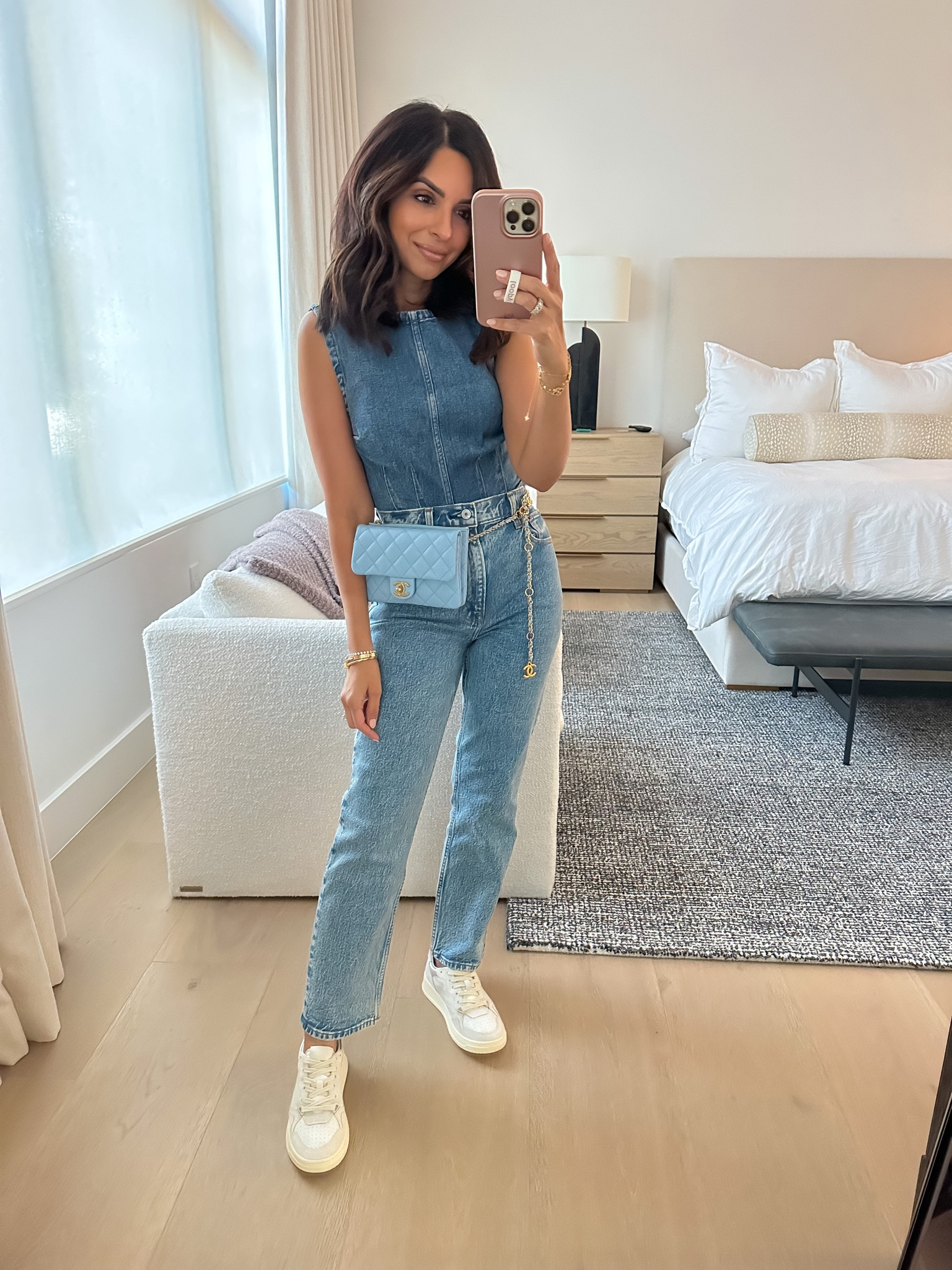 Wearing an xs in top and 25 extra short in denim 

#LTKstyletip