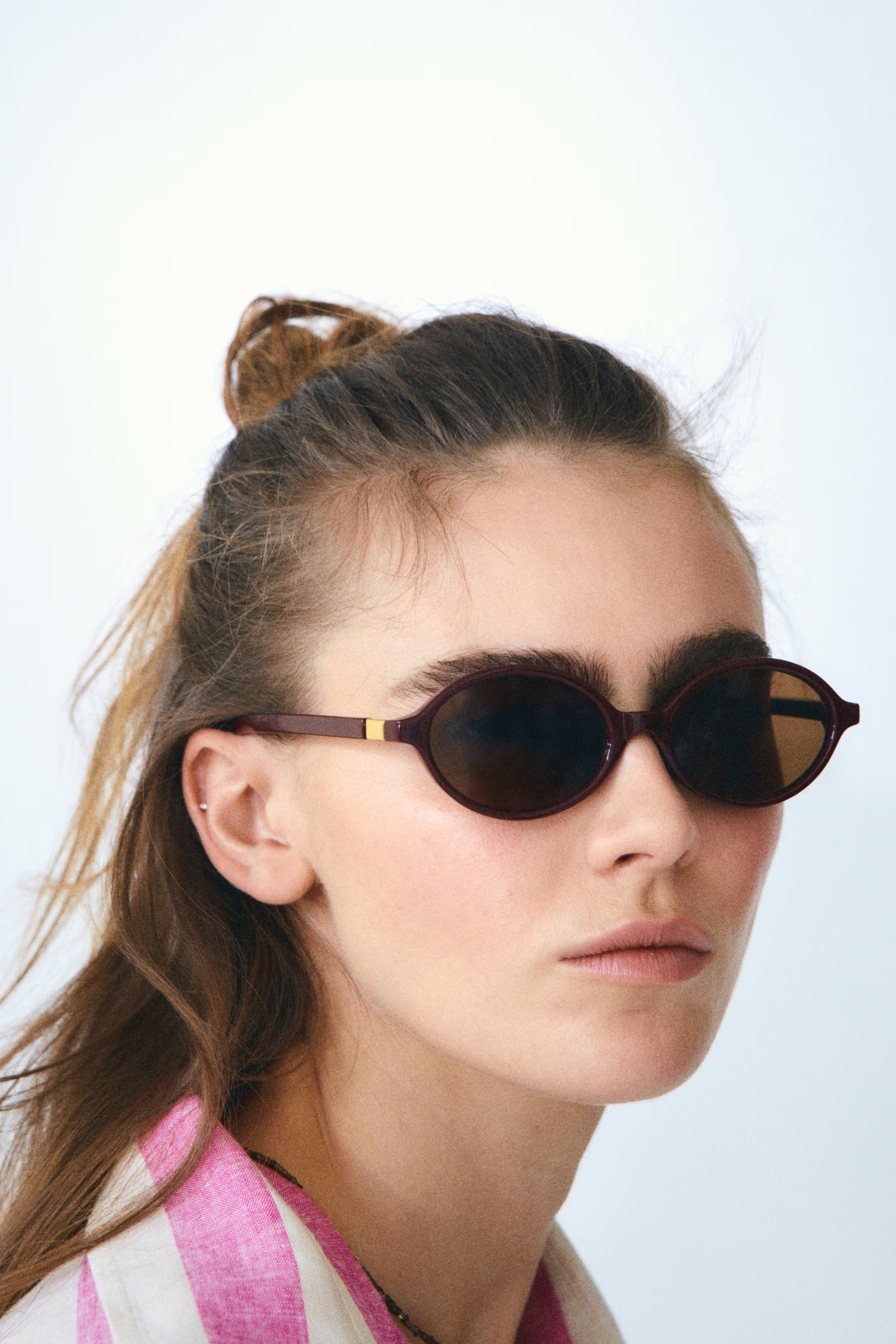 Oval Sunglasses | H&M (US + CA)