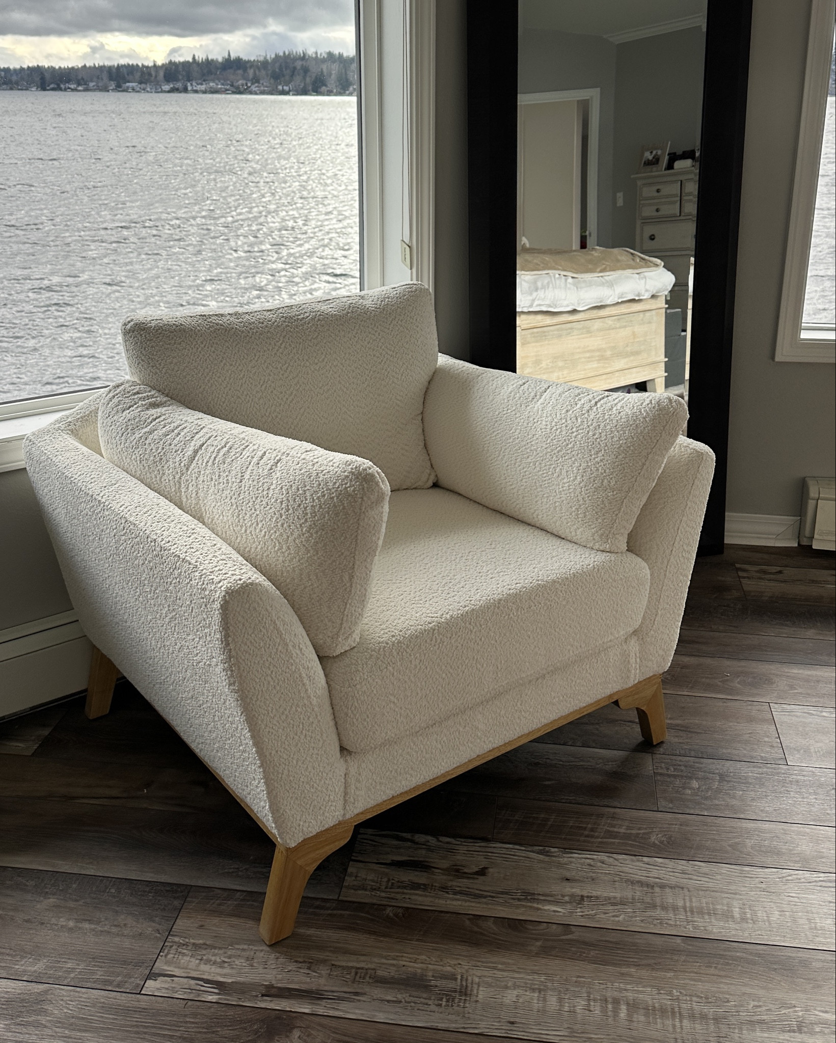 SO happy with this chair!!! I’ve been wanting a chair here forever and this one is the perfect “oversized” vibe but not consuming since it’s in our bedroom. Great Amazon find! #Amazon #AmazonXLTK #oversizedchair

#LTKHome #LTKFamily