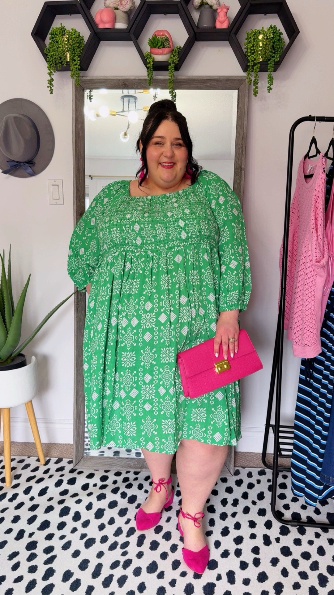 Bold colour, zero effort energy 💚💗
This plus size spring dress is comfy, floaty, and an instant mood boost.

Use code CCULLA for 35% off. 

#LTKsummer #LTKdresses #LTKplussize