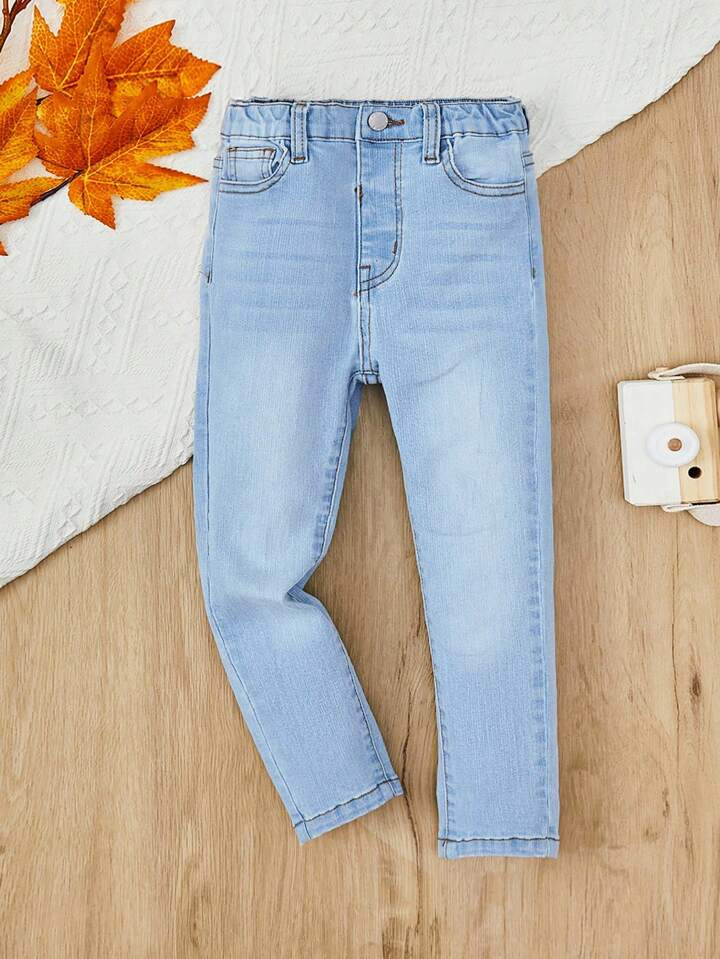 SHEIN Young Boy Bleach Wash Straight Leg Jeans | SHEIN