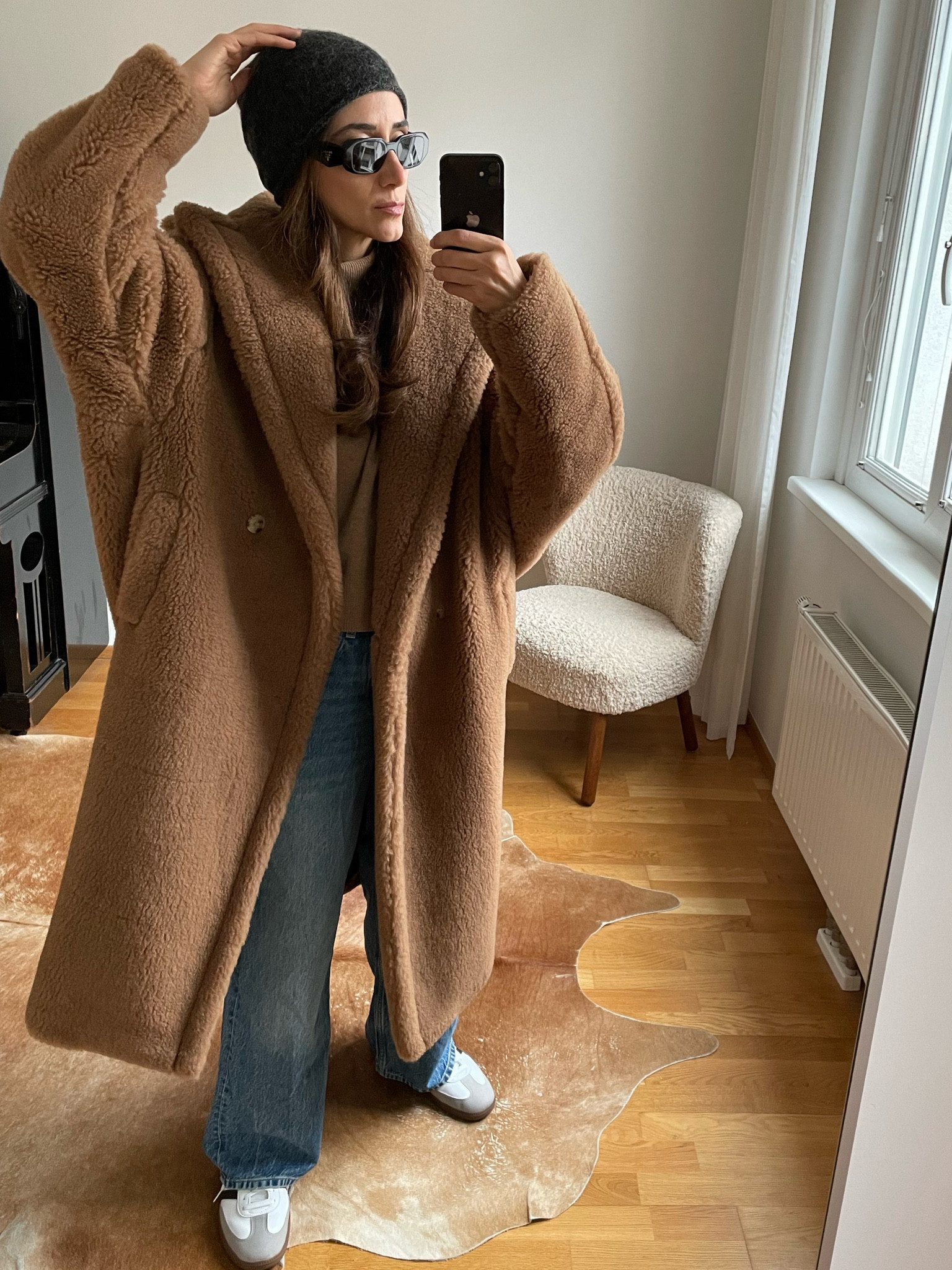 Max Mara Teddy size L

#Winteroutfit 
#Coat #blackfriday
#chic in winter

#LTKstyletip #LTKcurves #LTKCyberweek