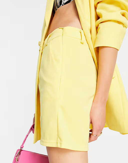 Extro & Vert tailored mom shorts in yellow | ASOS (Global)