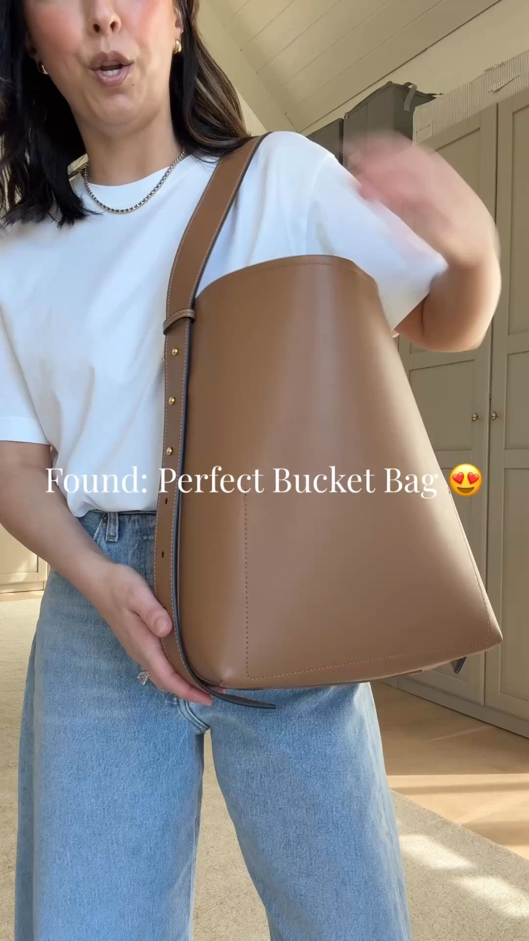 Found: Perfect Bucket Bag. You know the one where it's stunning and elevated, but also functional as well. A mom bag for sure!

Madewell tee xs
Minnow sweater small
AGOLDE luna jeans 25 - cut hems
Loeffler Randall flats 5.5
Aallyn buket bag
Celine sunglasses
Quince earrings
Dorsey James necklace 15"

#LTKgrwm #LTKPetite #LTKmomlife